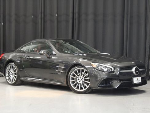 Used 2019 Mercedes-Benz SL 550 image 7