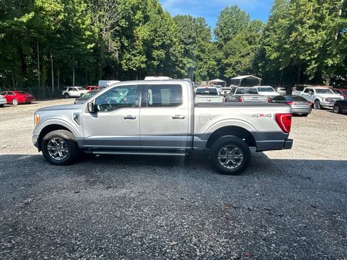 Used 2021 Ford F150 XLT w/ Equipment Group 302A High AWD/4WD image 8
