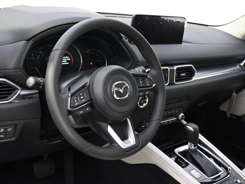 New 2025 MAZDA CX-5 AWD 2.5 S w/ Premium Plus Pkg image 11