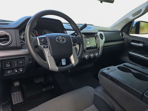Used 2014 Toyota Tundra SR5 AWD/4WD image 19