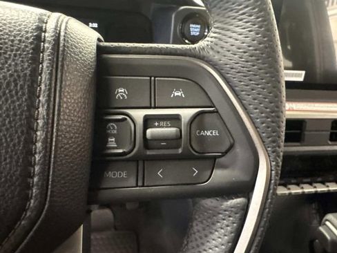 New 2025 Toyota Tacoma SR5 w/ SR5 Upgrade Package AWD/4WD image 12