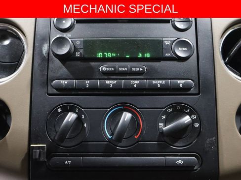 Used 2006 Ford F150 XLT image 9