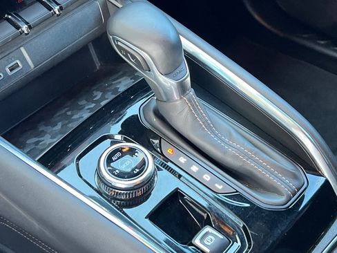 Certified 2023 GMC Canyon AT4 image 21