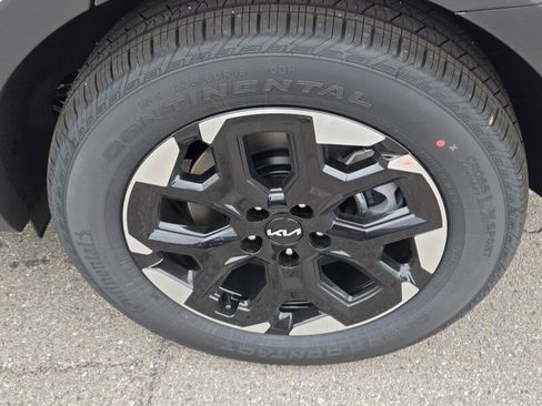 New 2026 Kia Sorento S FWD image 5
