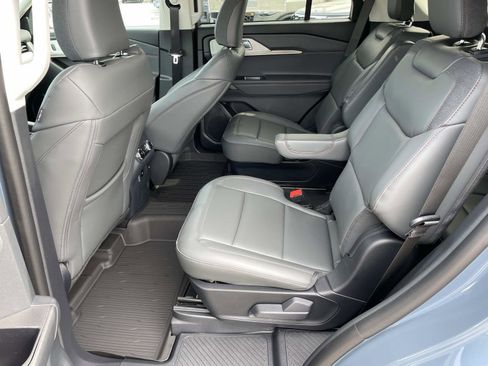 New 2026 Ford Explorer Active w/ Active Comfort Package RWD image 7