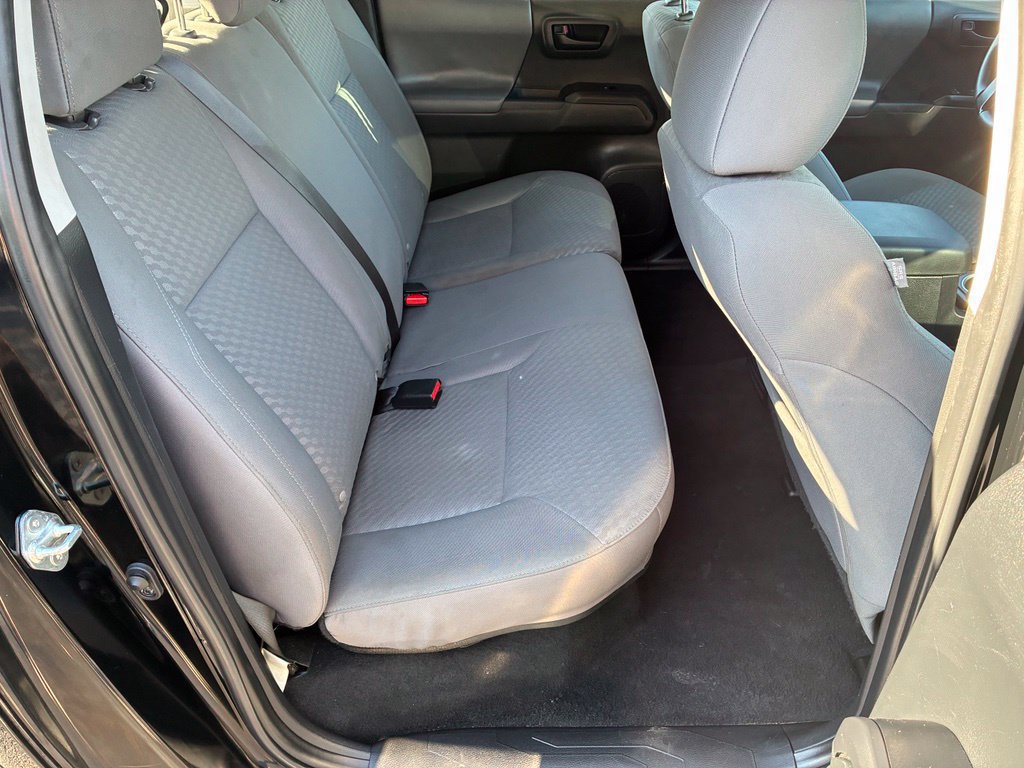 Used 2023 Toyota Tacoma SR AWD/4WD image 17