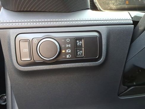 Used 2024 Ford Mustang GT Premium image 13