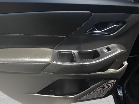 Used 2019 Chevrolet Traverse LS AWD/4WD image 17