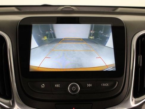 Used 2018 Chevrolet Equinox LT w/ Sun & Infotainment Package FWD image 30