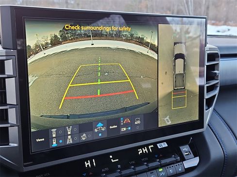 New 2026 Toyota Tundra Platinum image 8