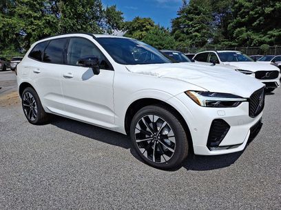 New 2026 Volvo XC60 B5 Plus w/ Protection Package Premier