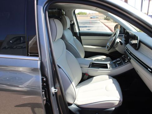Used 2024 Hyundai Palisade Calligraphy AWD/4WD image 17