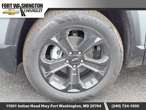New 2026 Chevrolet Equinox LT w/ Convenience Package II FWD image 5