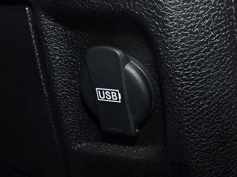 Used 2022 RAM 1500 Classic Warlock AWD/4WD image 21