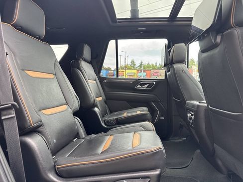 Used 2021 GMC Yukon AT4 w/ AT4 Premium Package AWD/4WD image 22
