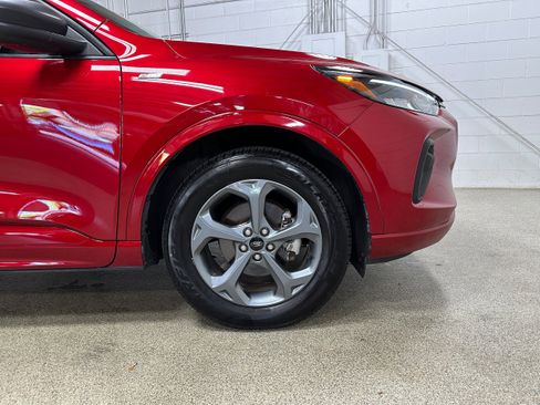 Certified 2024 Ford Escape ST-Line image 28