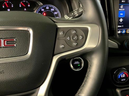Used 2023 GMC Terrain SLT AWD/4WD image 20