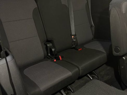 Used 2018 Chevrolet Traverse LT AWD/4WD image 18