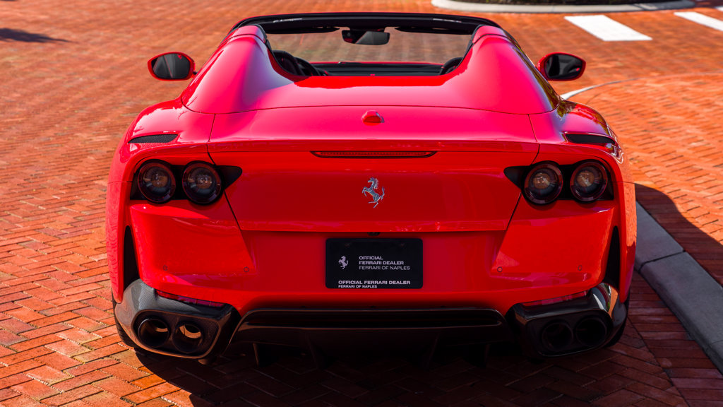 Used 2023 Ferrari 812 GTS RWD image 6
