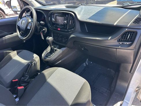 Used 2021 RAM ProMaster City Tradesman FWD image 4