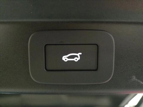 New 2026 Land Rover Range Rover Sport SE image 14