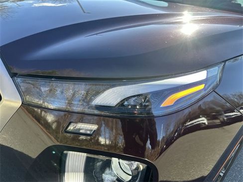 Used 2022 Hyundai Palisade Calligraphy image 9