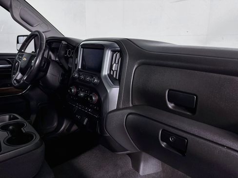 Used 2021 Chevrolet Silverado 1500 LT w/ LPO, Dark Essentials Package RWD image 27