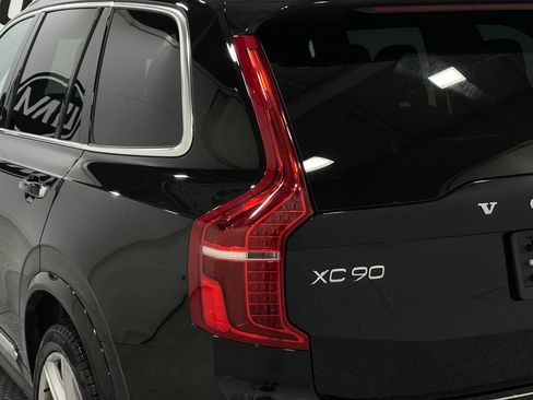 Used 2019 Volvo XC90 T6 Inscription w/ Advanced Package image 37