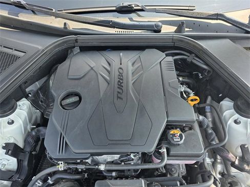 Used 2022 Genesis G80 2.5T w/ Prestige Package image 31