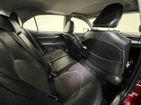 Used 2021 Toyota Camry XLE w/ Navigation Upgrade Package FWD image 12