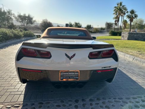 Used 2016 Chevrolet Corvette Stingray Convertible w/ 3LT Preferred Equipment Group RWD image 16