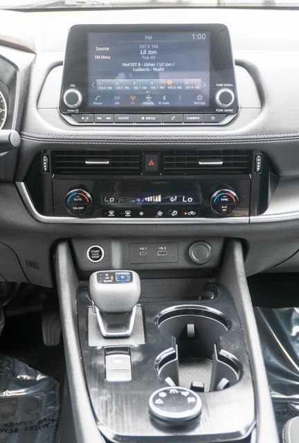 Used 2021 Nissan Rogue SV AWD/4WD image 15
