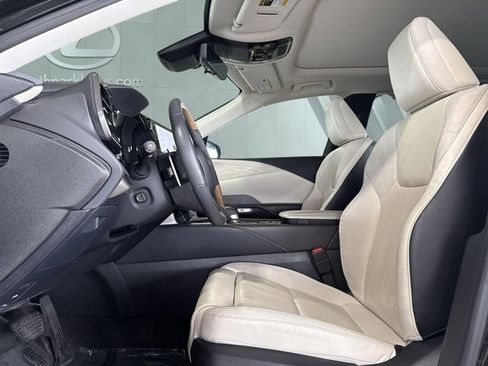 Used 2023 Lexus RX 350 w/ Cold Area Package image 9