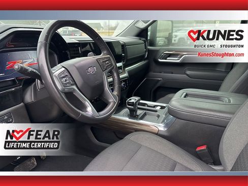 Used 2022 Chevrolet Silverado 1500 RST image 13