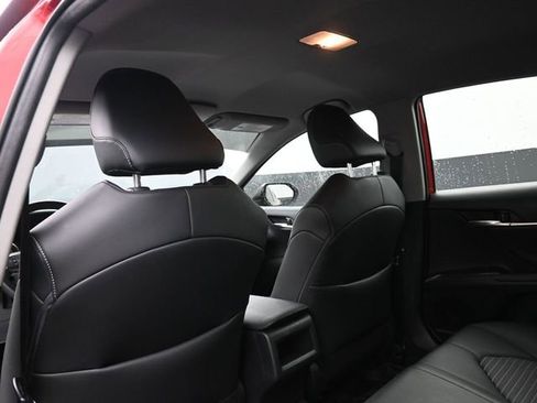 Used 2023 Toyota Camry SE image 22