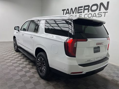 New 2026 GMC Yukon XL Elevation RWD image 3