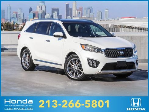 Used 2017 Kia Sorento SX FWD image 1