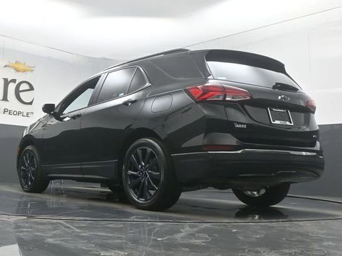 Used 2023 Chevrolet Equinox RS w/ RS Leather Package image 5