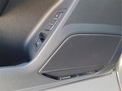 Used 2022 Audi Q3 2.0T Premium Plus image 11