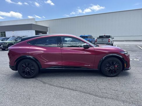 Used 2025 Ford Mustang Mach-E Premium w/ Sport Appearance Package AWD/4WD image 8