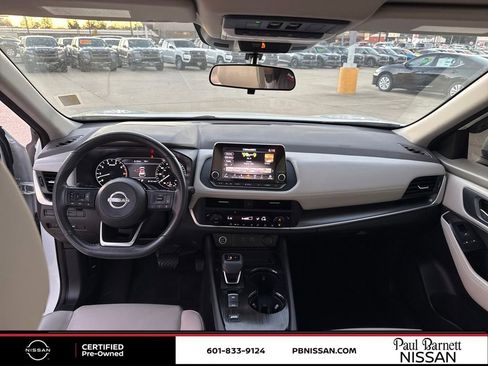Certified 2023 Nissan Rogue SV w/ SV Premium B Package image 20