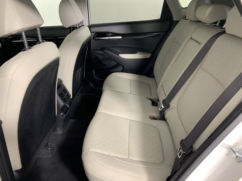 Used 2023 Kia Seltos EX image 17