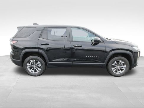 New 2026 Chevrolet Equinox LT w/ LPO, Floor Liner Package FWD image 6