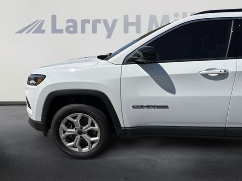 New 2025 Jeep Compass Latitude w/ Convenience Group image 10