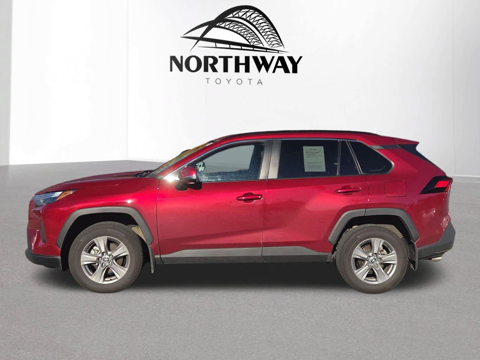 Certified 2024 Toyota RAV4 XLE w/ Convenience Package AWD/4WD image 6