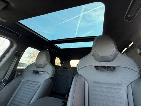 New 2026 Land Rover Range Rover Sport SV image 25