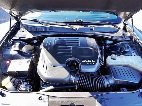 Used 2021 Dodge Charger SXT w/ Blacktop Package image 35