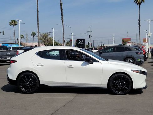 New 2026 MAZDA MAZDA3 Hatchback w/ Appearance Package AWD/4WD image 28