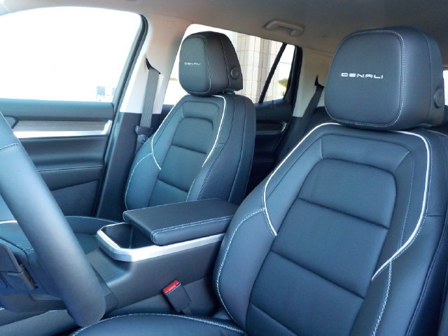 New 2027 GMC Terrain Denali AWD/4WD image 12