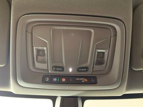 Used 2022 Chevrolet Silverado 1500 RST AWD/4WD image 26